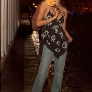 We The Free Bootcut Jeans Size 33